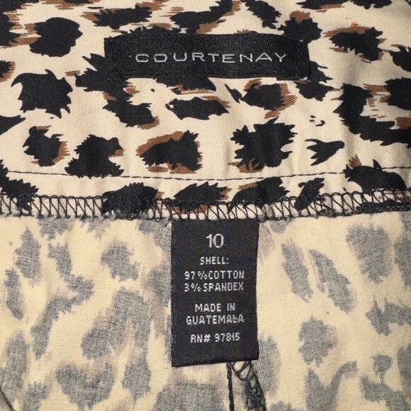 Courtenay Leopard Animal Print Skort women’s Size 10 - Picture 7 of 7